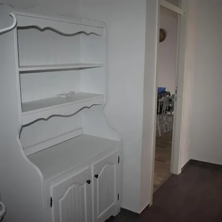 Luxury White *